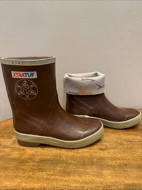 XTRATUF Kids Brown Waterproof Rain Boots with Fish-Print Cuff